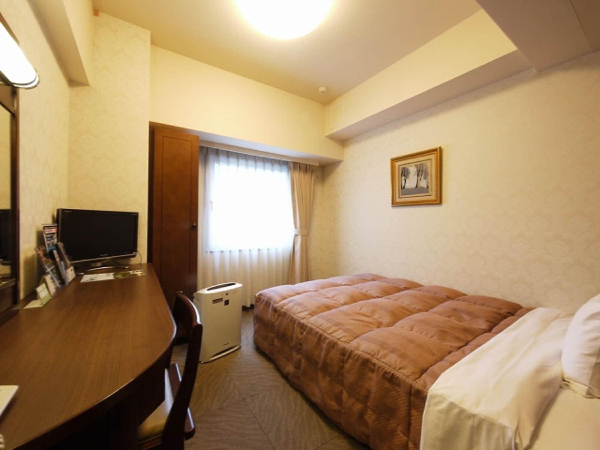Hotel Route-inn Yokohama Bashamichi