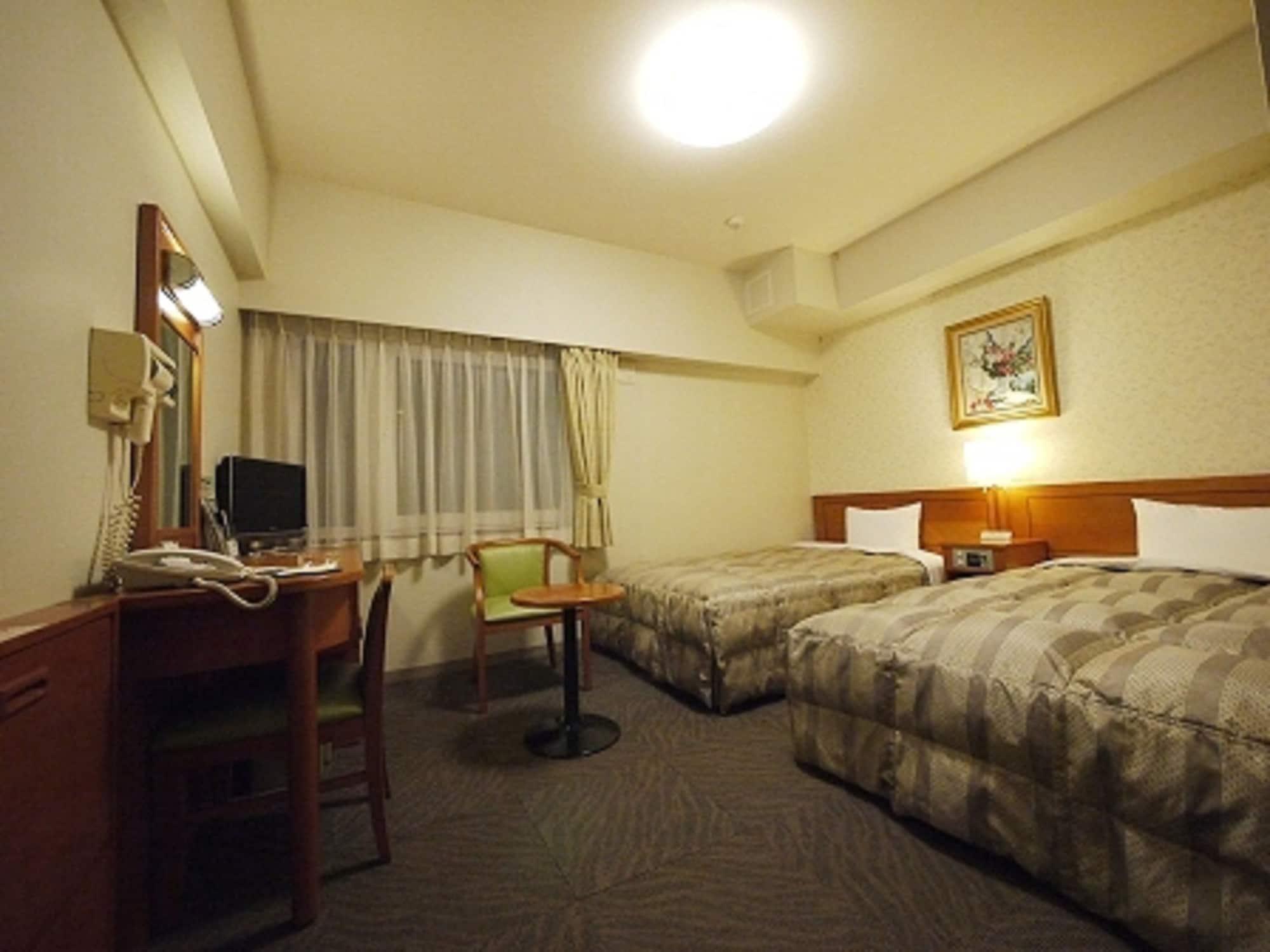 โรงแรมรูทอินน์ บะชะมิจิ โรงแรม
