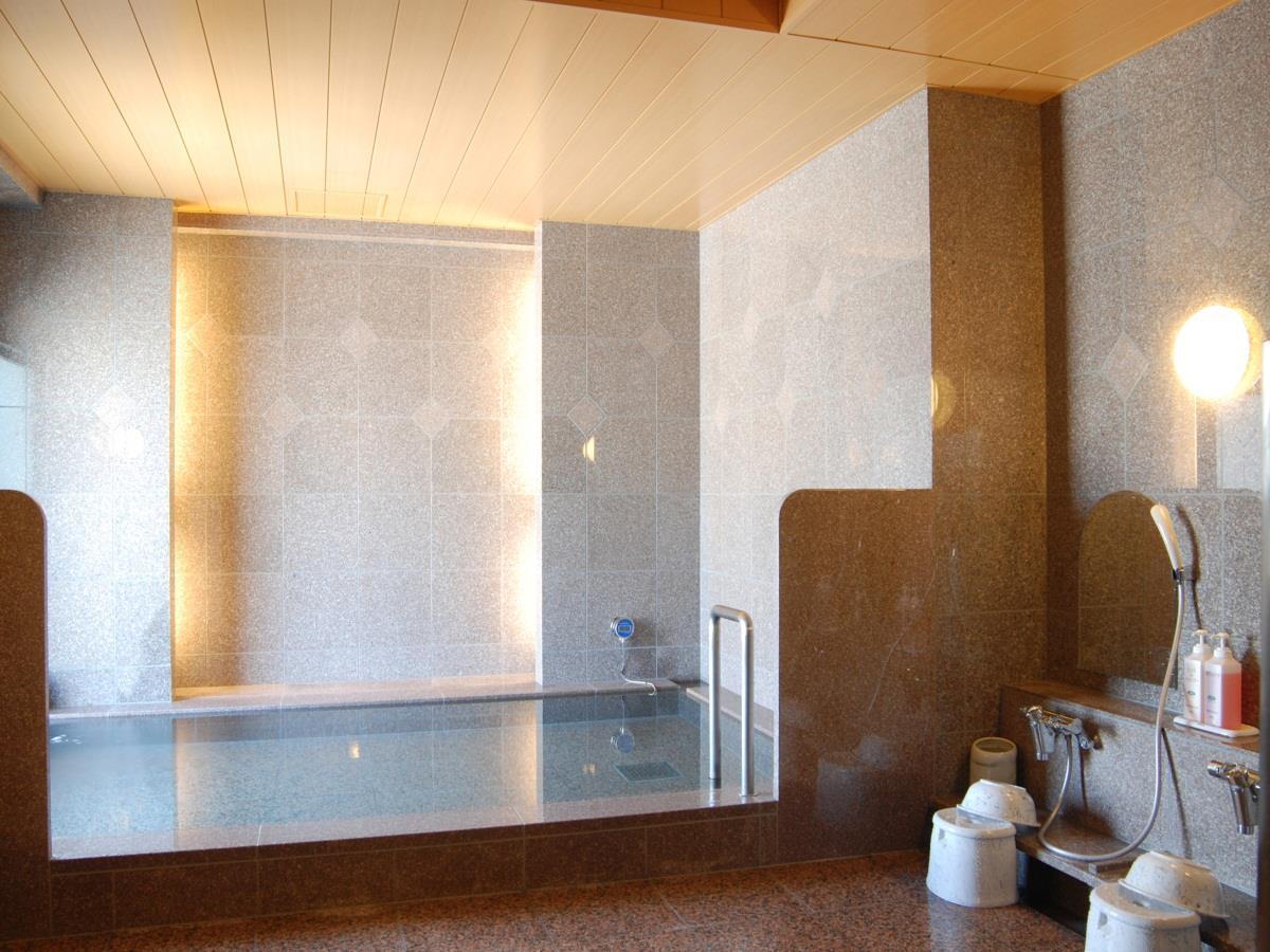 Route-inn Yokohama Bashamichi 3*